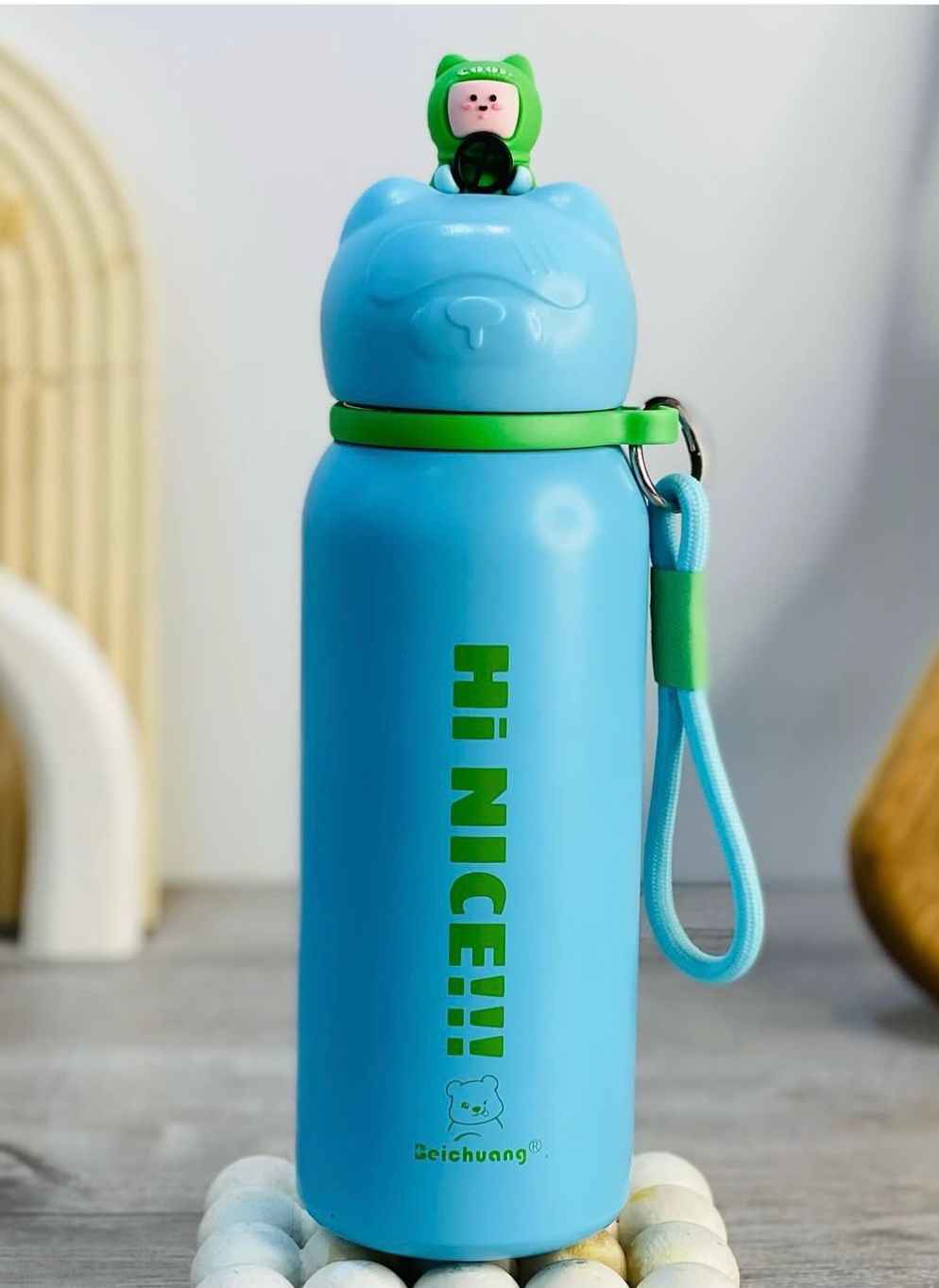 Insulated bottles